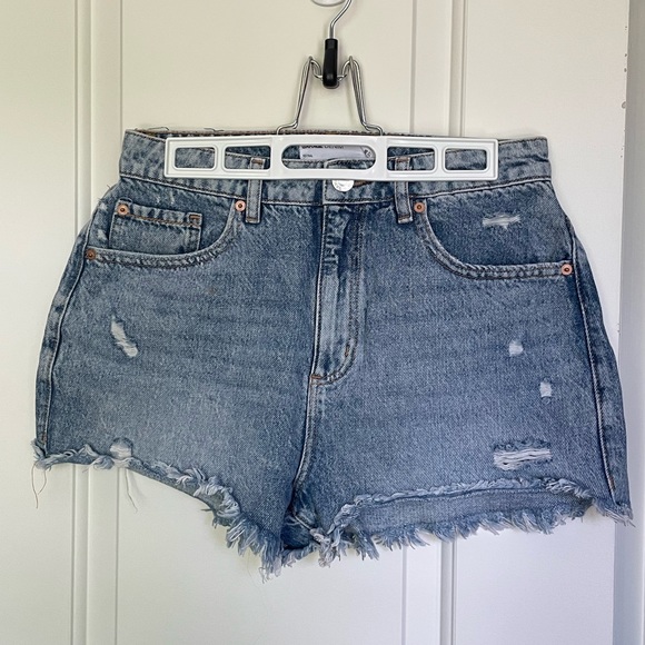 GARAGE Denim Festival Shorts Size: 05 - Picture 2 of 5
